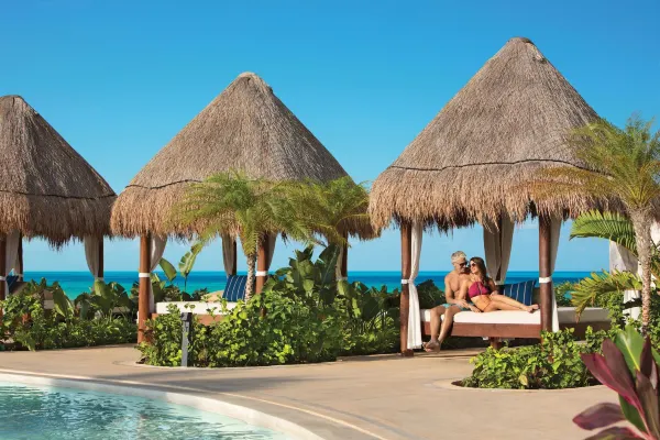 dreams playa mujeres